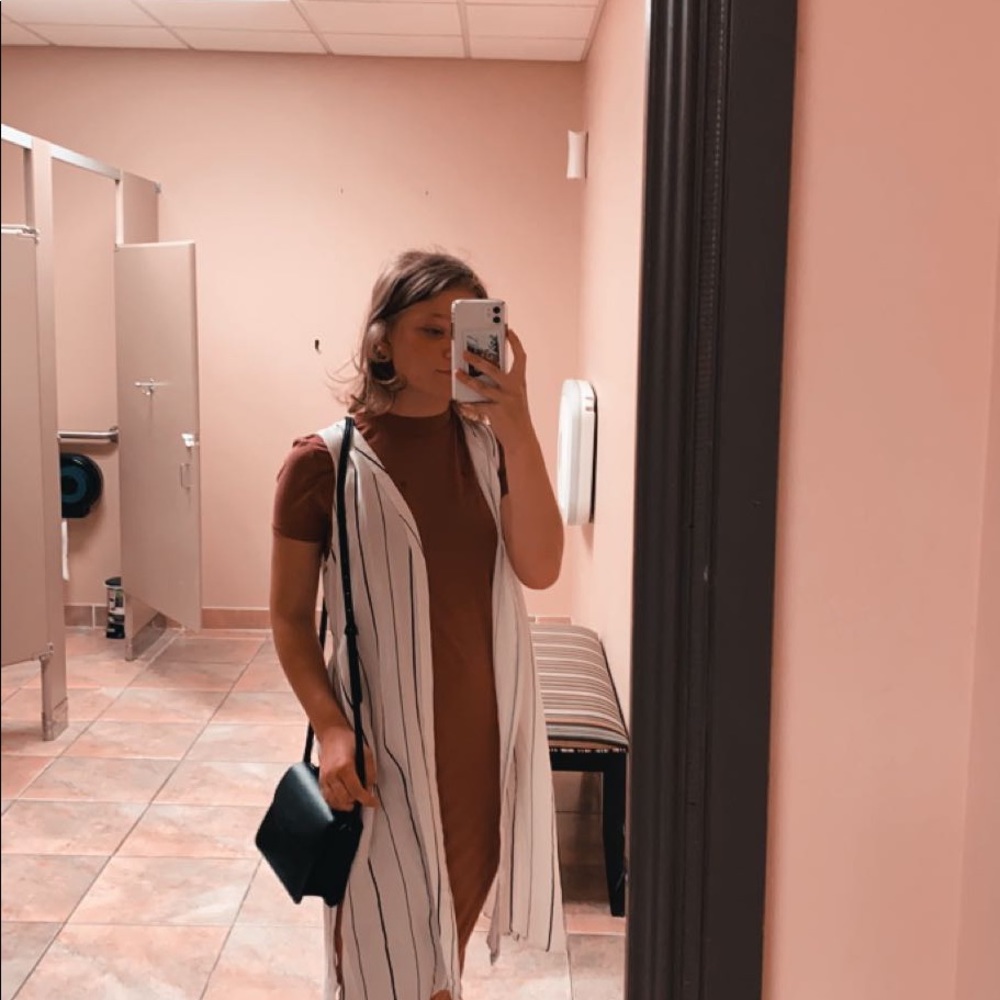 Meet your Posher, Venessa